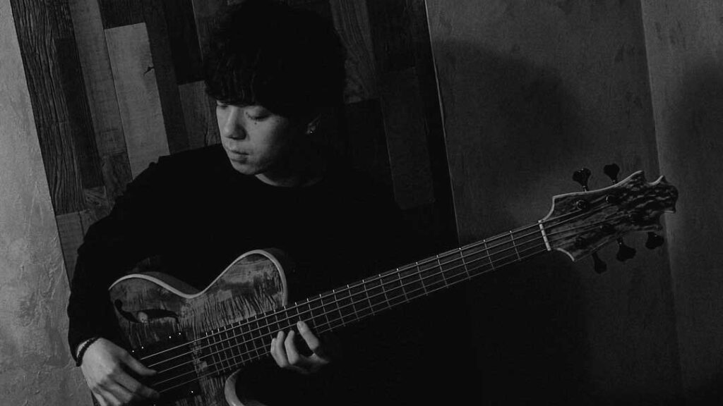 金沢ジャズストリート2023 ジャズライブハウスAsileアジール出演 ギタリスト 宮地遼 Ryo Miyachi / Guitar